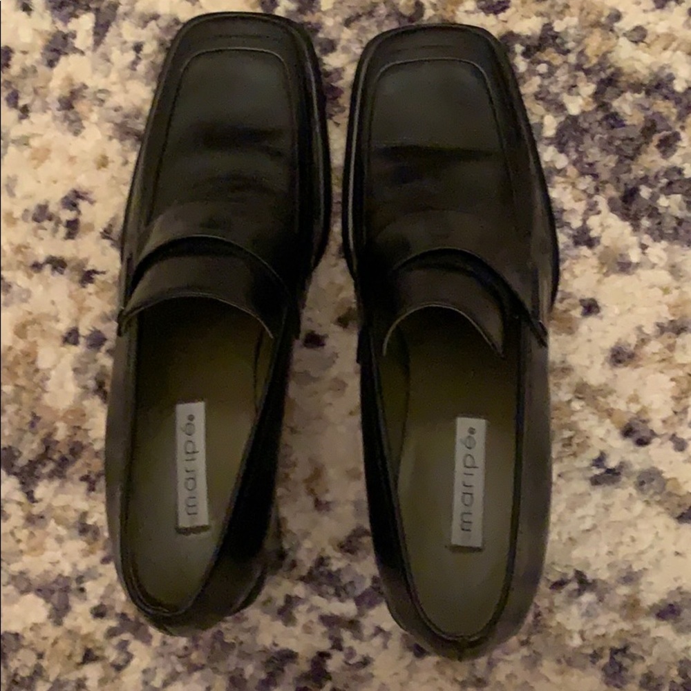 Woman’s Maripe Shoes